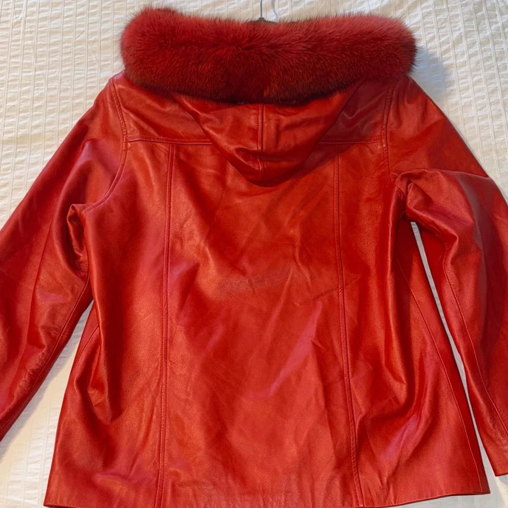 Women's Red Leather Jacket with fox Fur around the hood🥰 - Picture 10 of 14